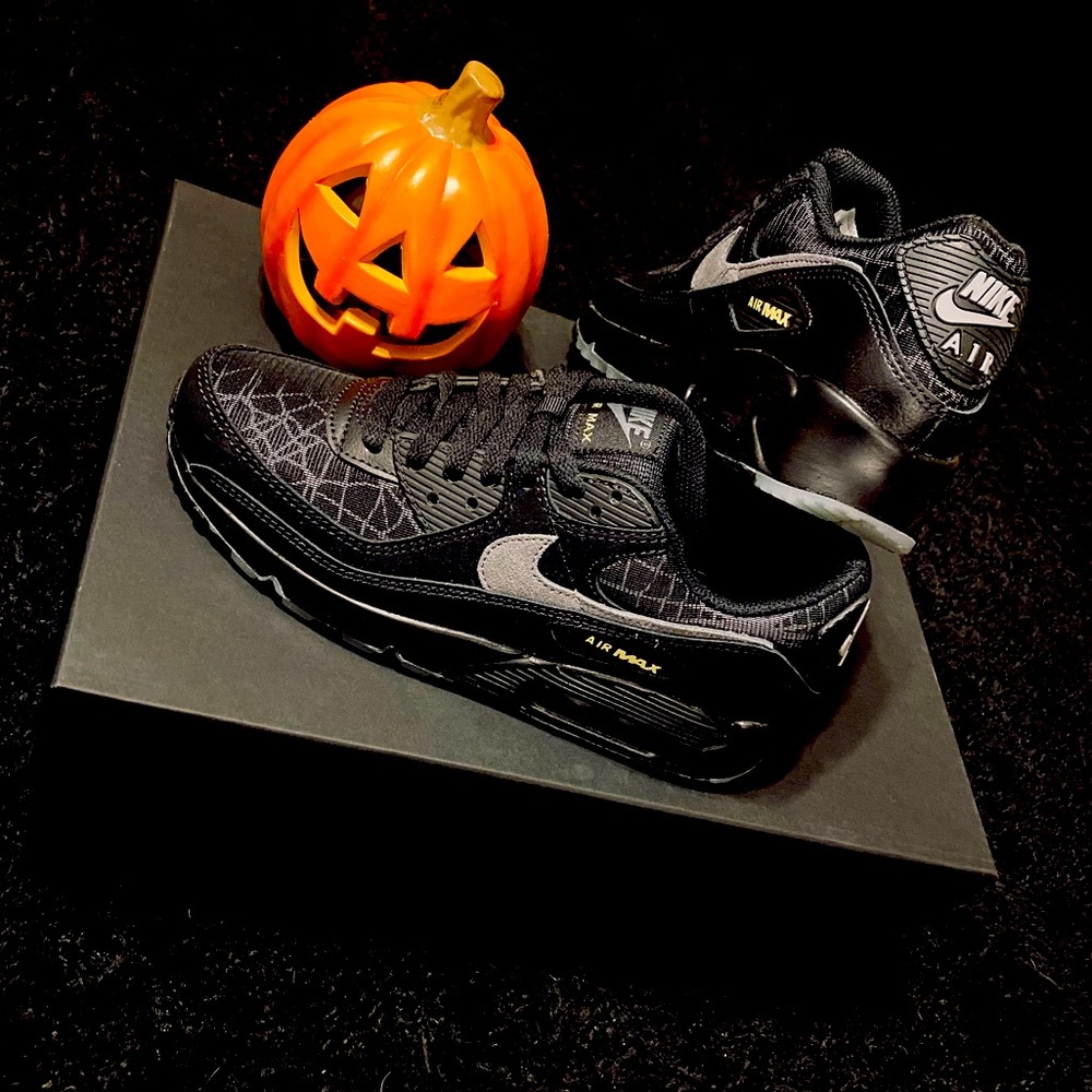 Halloween Nike Air Max (rare)